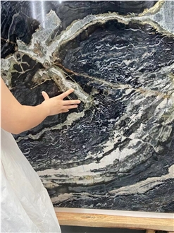 Michelangelo Quartzite Slabs For Wall Decor