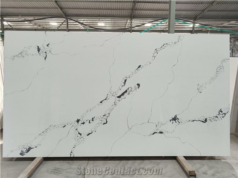 Calacatta Riviera Quartz Slabs