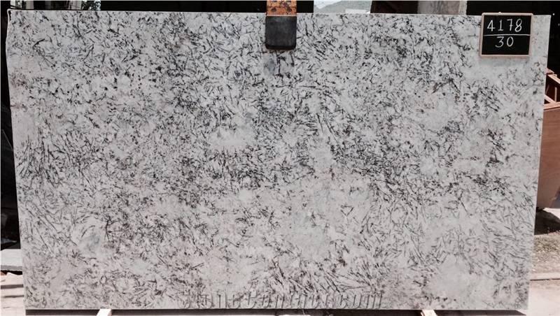 Alaska White Granite Slabs