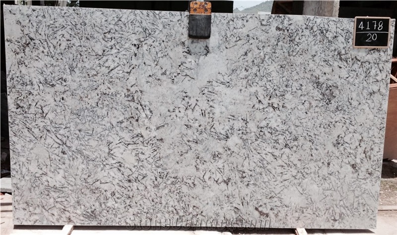 Alaska White Granite Slabs