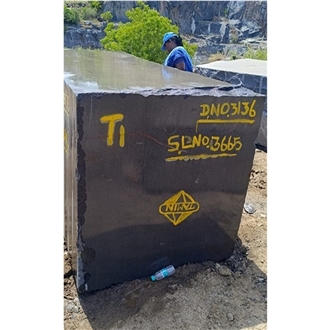 Kunnam Black Granite Blocks