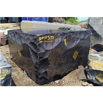 Kunnam Black Granite Blocks