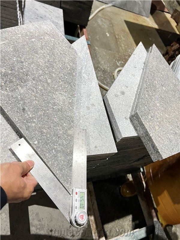 Ash Grey Granite Tiles 60X40x2cm Flamed