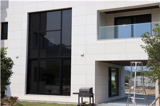Light Beige Limestone Tiles