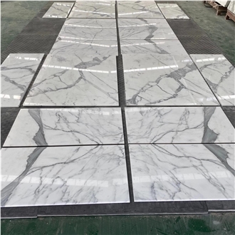 Polished Calacatta Carrara White Marble Slabs