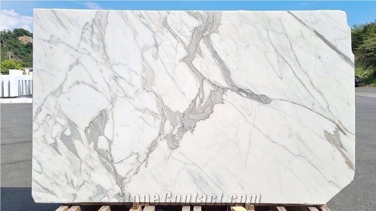 Polished Calacatta Carrara White Marble Slabs