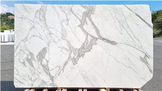 Polished Calacatta Carrara White Marble Slabs