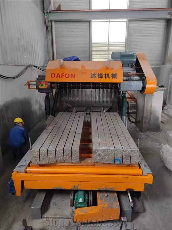 Slicing Cutting Machine For Kerbstone