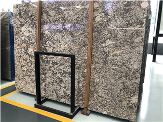 Luxury Golden Granite Phantom Wall Slabs