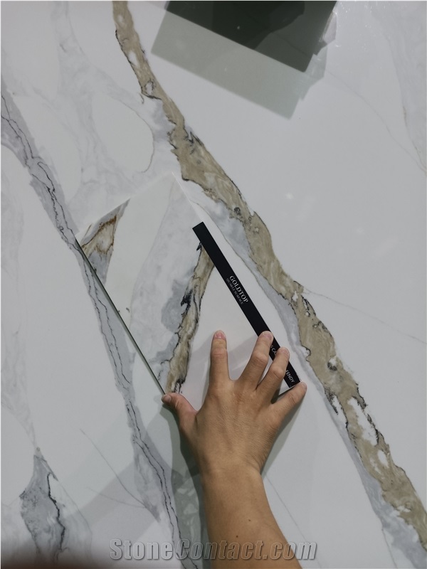 Polished Custom Gold Veins Calacatta 5066 Kitchen Countertop