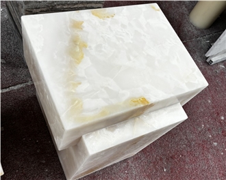 Natural White Onyx Cube Table
