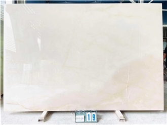 Snow White Onyx Slabs