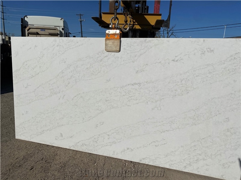 Calacatta Marina Quartz Slabs