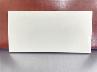 Polar White Quartz Slabs