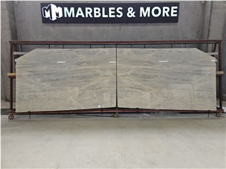 Metropolis White Marble Slabs (1795)