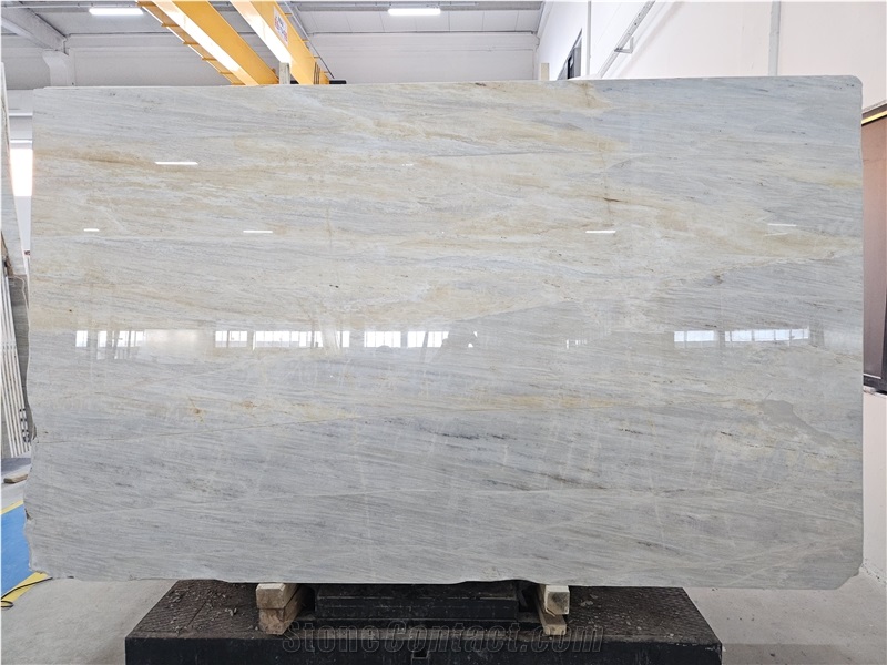 Metropolis White Marble Slabs (1813)