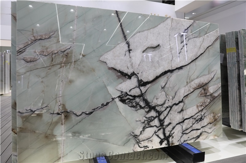Cristallo Tiffany Quartzite Slabs