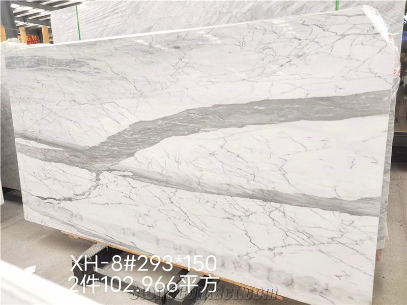 Calacatta White Marble Slab Pattern