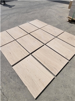 Veincut Beige Travertine Slabs