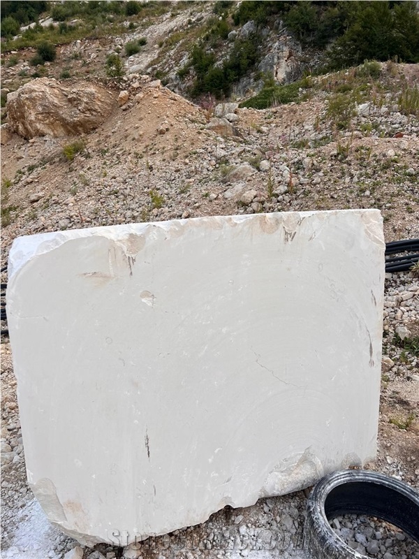 Unique Perla Limestone Blocks
