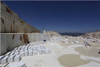 Mugla White Marble- Mugla White Spider Marble Derebag Quarry