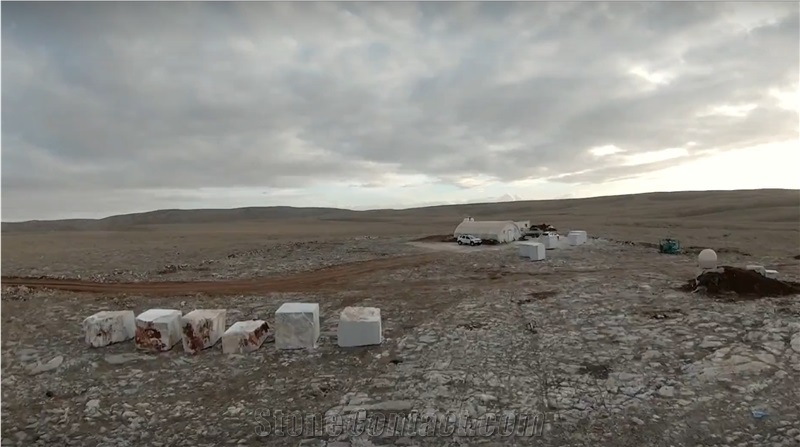 Inspiration Gray Marble Quarry