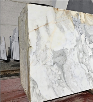 Calacatta Borghini Marble Blocks Calacatta Borghini Marble Blocks