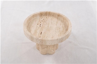 Cream-Coloured Travertine Bathroom Accessories