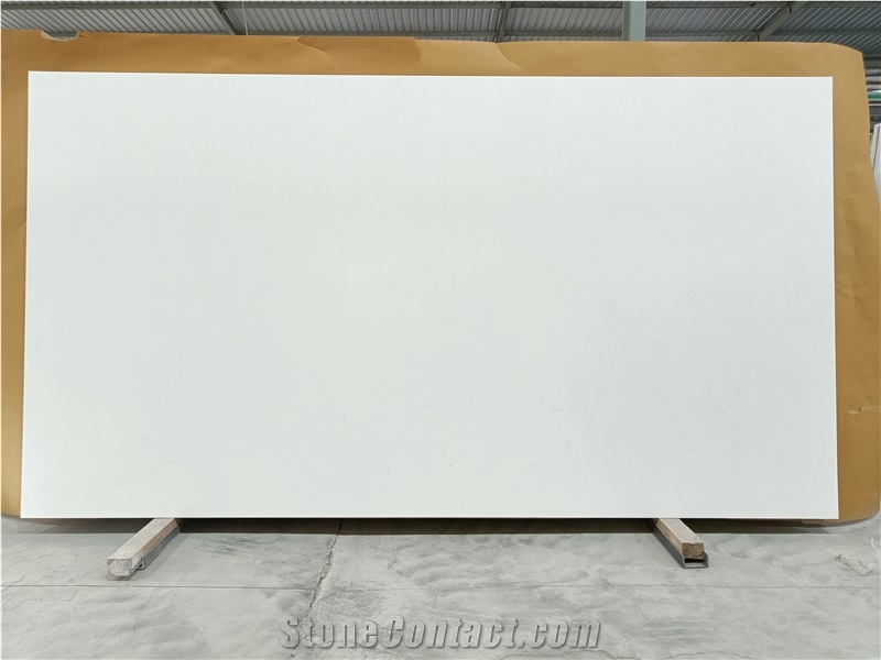 Snow White Quartz Slabs