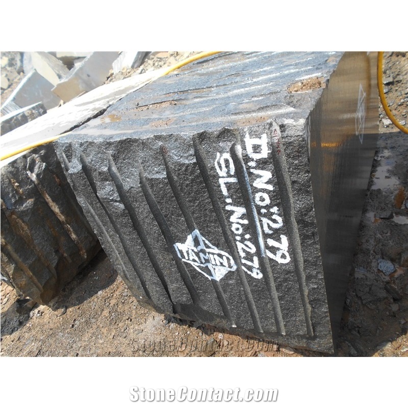 Bengal Black Rough Granite Blocks