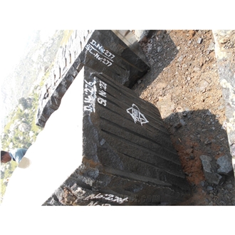 Bengal Black Rough Granite Blocks