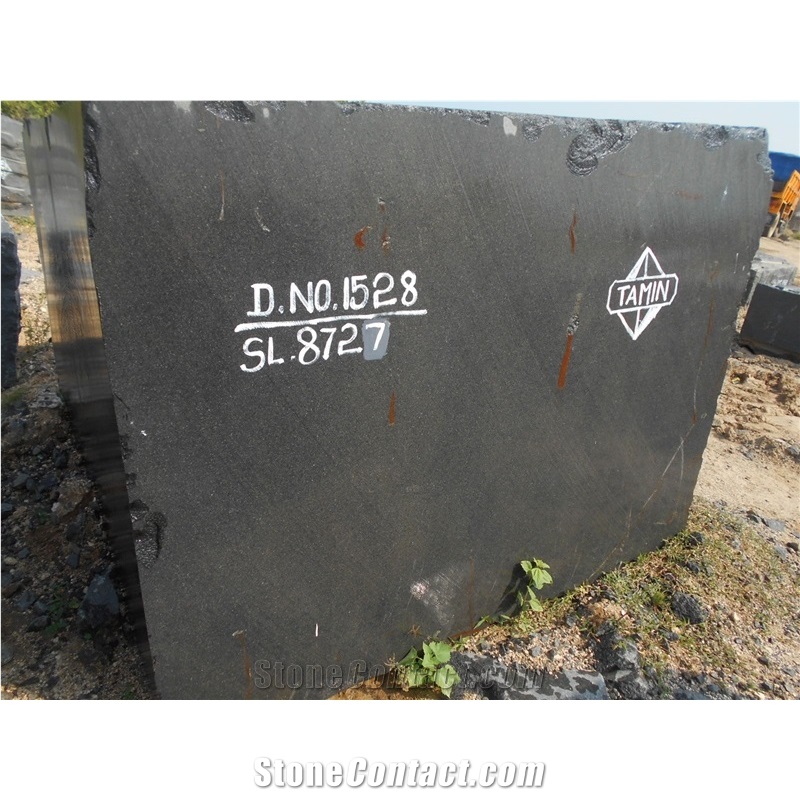 Bengal Black Rough Granite Blocks