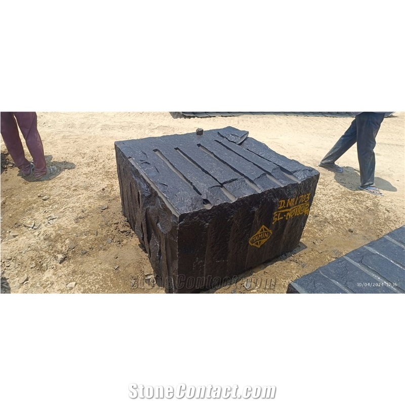 Premium Black Granite Blocks
