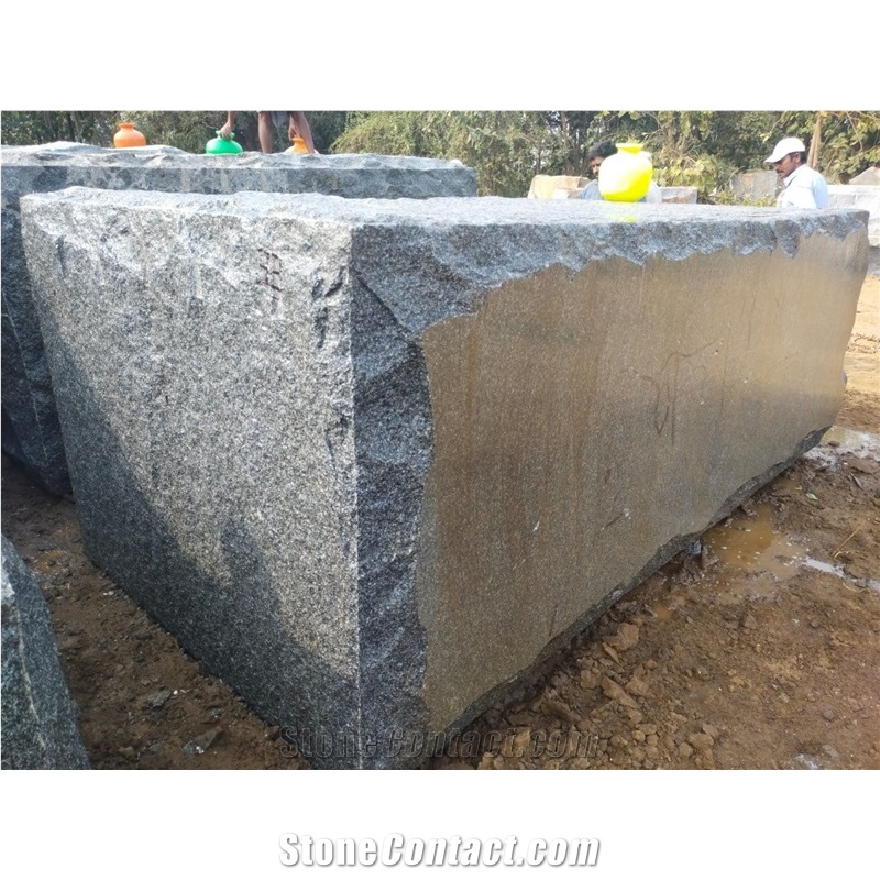 Royal Black Granite Blocks