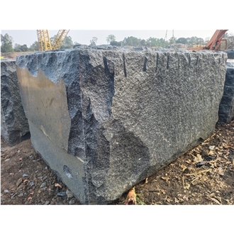 Royal Black Granite Blocks