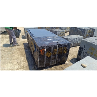 YKD Tamin Jet Black Granite Blocks