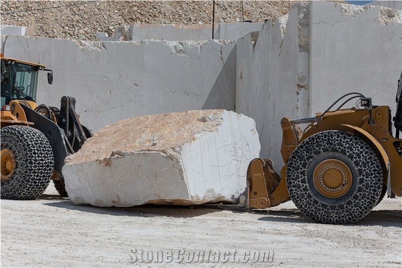 Ultraman Beige Marble - Ottoman Beige Marble Quarry