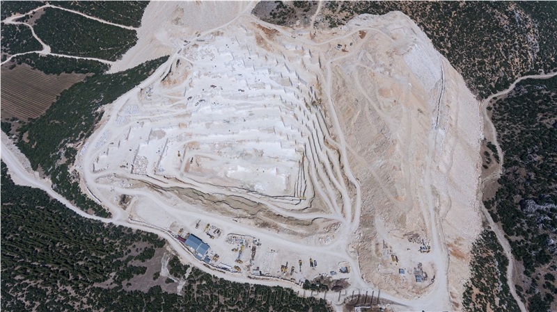 Ultraman Beige Marble - Ottoman Beige Marble Quarry
