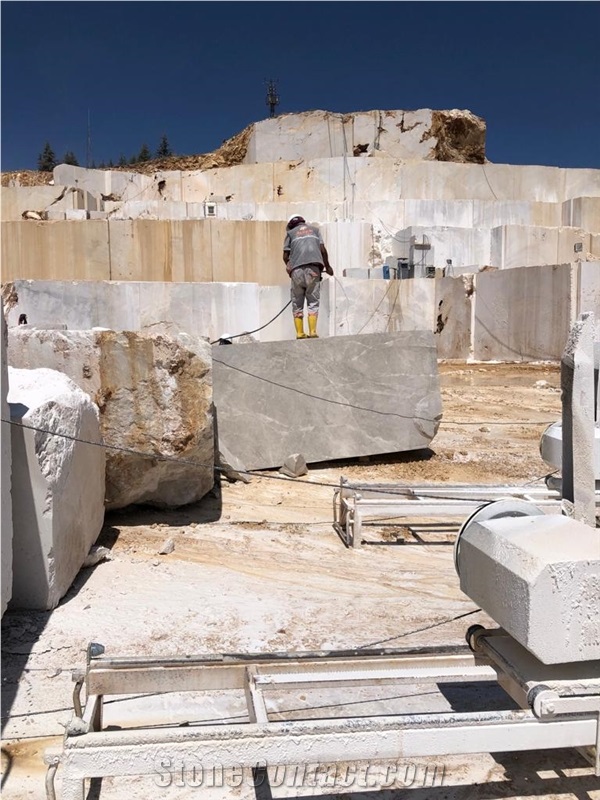 Grey Carnico Marble Quarry