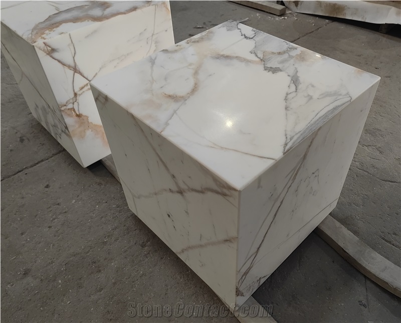 Calacatta Classic Marble Square Cafe Table