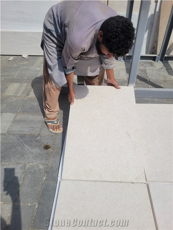 Blanco Nacarado Limestone Slabs
