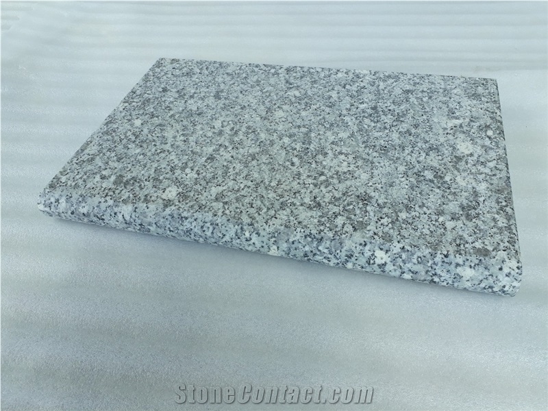 Light/Dark Grey Granite Pool Coping Bullnose