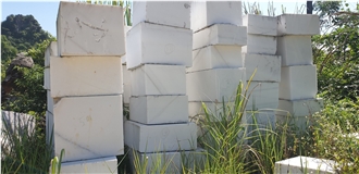 Snow White Marble Blocks