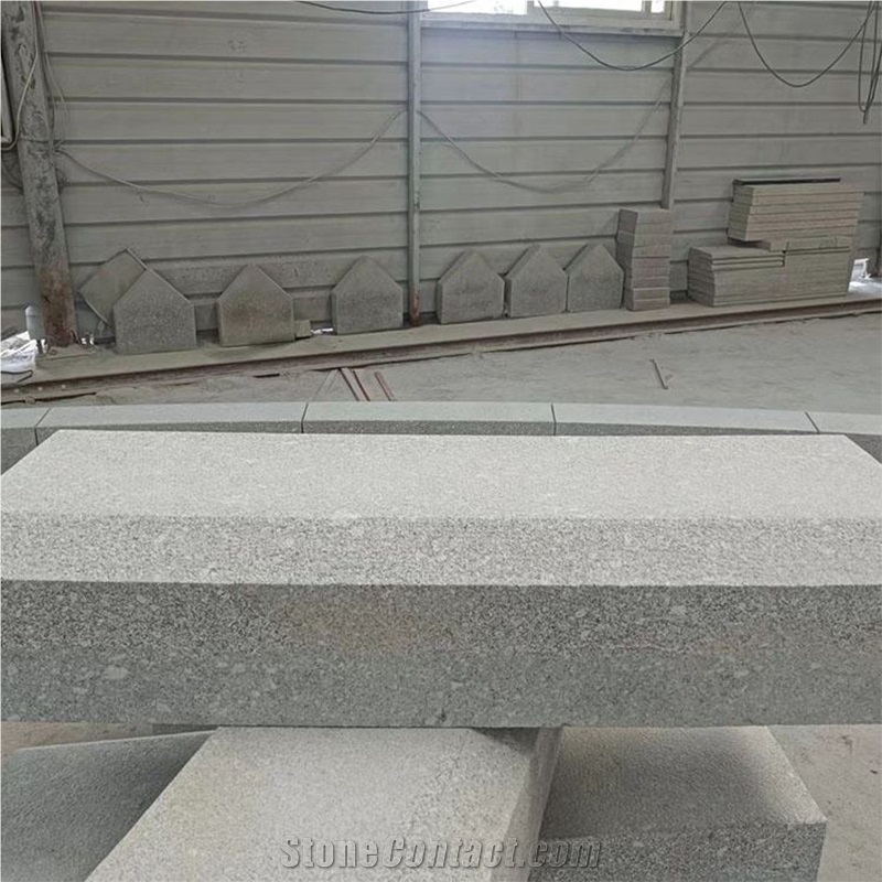 Beveled Granite Road Kerbs Chamfering And Interlock Curbs