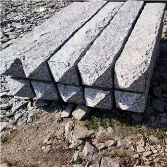 China Light And Dark Picked Granite Fence Stone Palisade