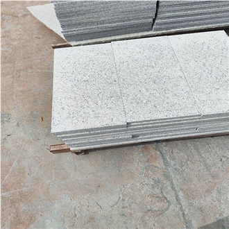 Chinese G302 Granite 2Cm Thickness Flamed Paving Tiles