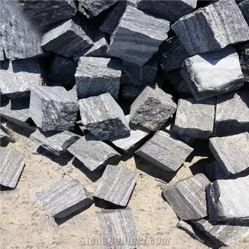Dark Grey Granite Paving Stones Rock Surface For Sidewalks