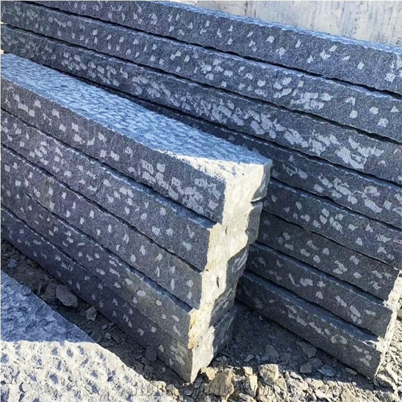 G654 Dark Grey Granite Palisade Garden Fencing Pillars