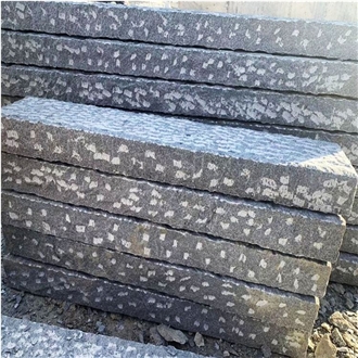 G654 Dark Grey Granite Palisade Garden Fencing Pillars