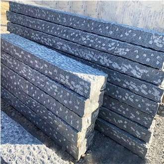 G654 Dark Grey Granite Palisade Garden Fencing Pillars